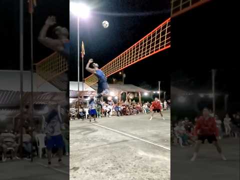 UN VERDADERO LATIGAZO DEL ECUAVOLEY COMBOS #viralvideo #video #deporte #volleyball