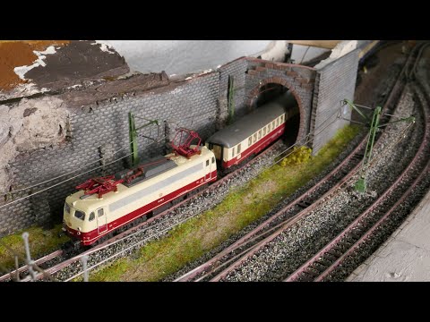 Oberleitung: betriebssichere Auffangbügeltunnelportale für Pantografen bauen, Modellbahn, Spur N