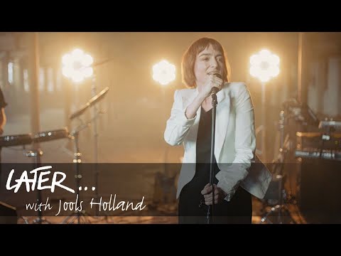 LoneLady - (There Is) No Logic (Live on Later)