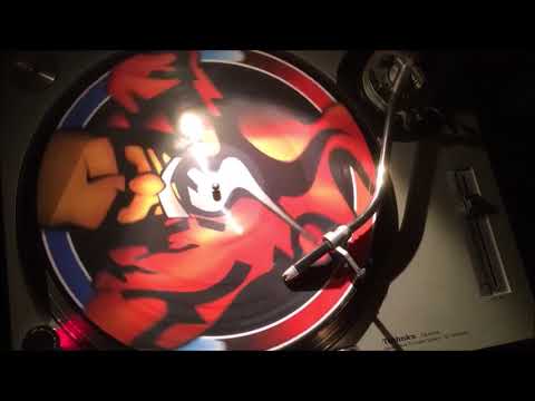 Hardsequencer - Brain Crash (1993) Thunder524