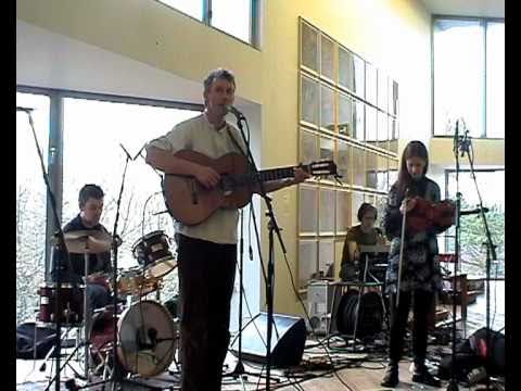 Lark of Mayfield -Ger Wolfe and the New Skylarks 2008