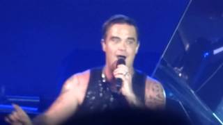 The Flood - Robbie Williams (live @ AccorHotels Arena Paris - 01/07/2017)