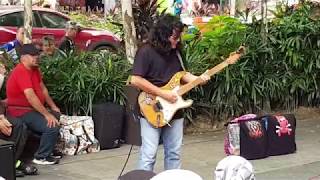 Download lagu semua berkumpul depan sogo Sentuhan undang legenda gitaris Sweet Charity  Rosli Mohalim.. mp3