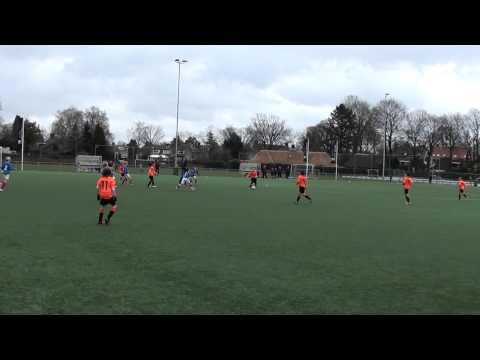 8-2-2014 BFC E1-De Meern E1 2-6 aanval Mexx Nicklas Rodrigo