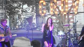 Kelleigh Bannen-Famous