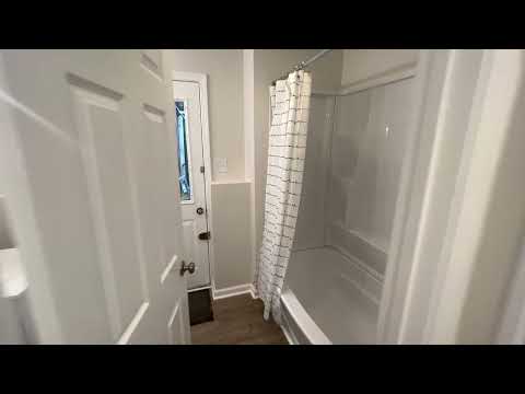 Room in 6 Bedroom Home at Henslowe Dr property video