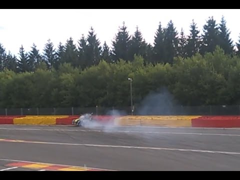 BIG CRASH + Aftermath! VW Fun Cup 25 HR Race at Spa-Francorchamps Raidillion 09.07.2016