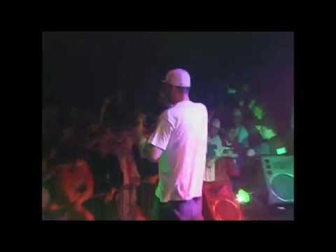 AJS NIGRUTIN KONCERT - BDAT DZUTIM ZAGREJAVA MASU ( 2006 )