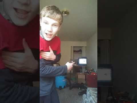 STAR TREK VOYAGER/DS9/GENERATIONS UNIFORM WITH RESIN COMMBADGE