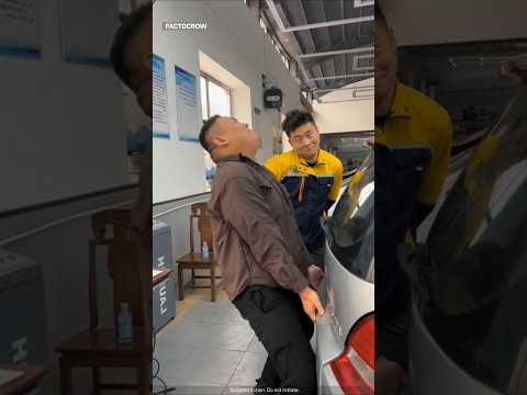 Mechanic Turned a Simple Car Into a Technologia