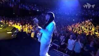 CHIC featuring Nile Rodgers - Sister Sledge - Medley - (Live At The House Sídney 2013) HD