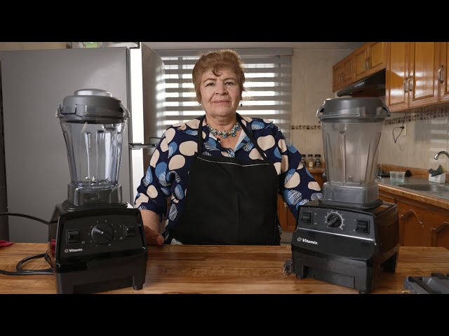 Vídeo relacionado con Vitamix VX1 - Licuadora de cocina de grado profesional para batidos, sopas, jugos y más, 10 velocidades, cuchillas de acero inoxidable, aparato de cocina autolimpiable, recipiente clásico de 64 onzas