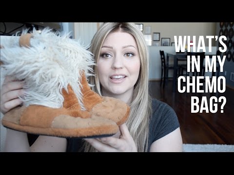 WHAT'S IN MY CHEMO BAG?