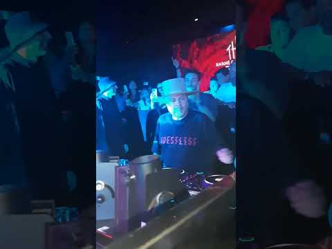 @louieveganyc  & AnaneVega The Ritual @ fluid setai 13/09/2024 video 5