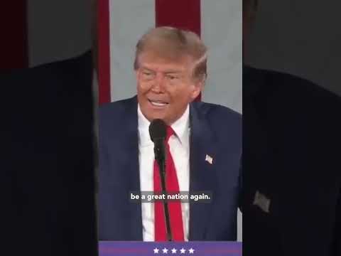 Trump accidentally humiliates himself on stage