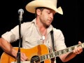 Justin Moore - Flyin' Down A Back Road