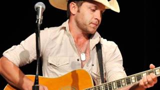 Justin Moore - Flyin' Down A Back Road