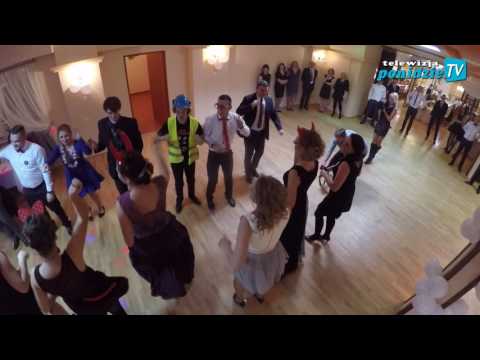 Nietypowy Polonez w wykonaniu uczniów ZDZ w Busku-Zdroju