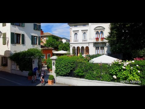 Biking in the Prosecco hills - Hotel Villa Abbazia Relais & Chateaux
