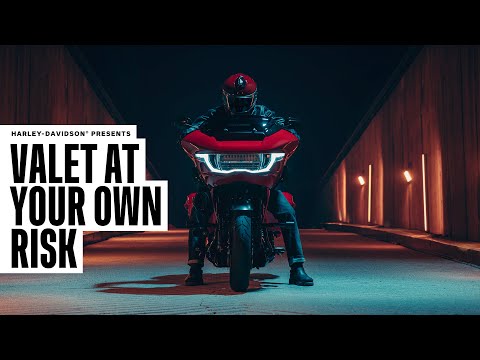 Die Harley-Davidson CVO Road Glide ST 2025 – Parkservice auf eigenes Risiko