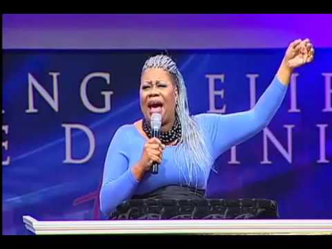 Marvin Winans 2017 - Maranda Curtis Worship at New York Eastern COGIC Holy Convocation