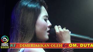 NELLA KHARISMA - EMONG