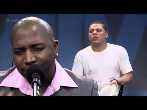 Dose Certa em "A rosa e o beija flor" no Estúdio Showlivre 2013