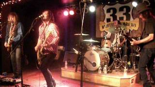 The Bluefields - Nobody Loves You. Route 33 Rhythm And Brews. Wapakoneta, OH. 5-3-14