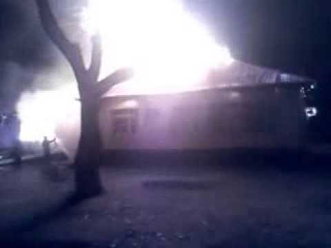 Incendiu Scoala Icusesti   Neamt - Imagini amator