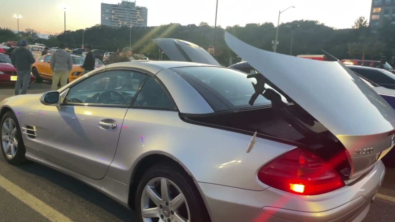 **SOLD By Auction** NO RESERVE – 2003 Mercedes-Benz SL500 Hardtop Convertible Roadster