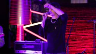 Pete Doherty &amp; Babyshables - I wish (Live)