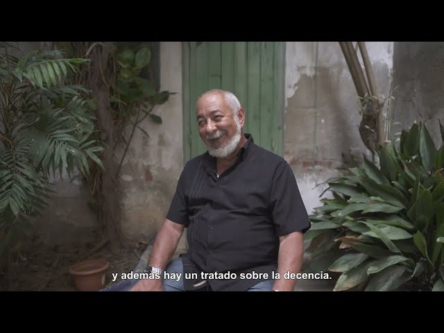 Vídeo relacionado con Personas decentes: 9 (Andanzas)
