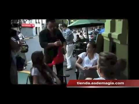 The No Way Bottle Production by Iñaki Zabaletta en tienda.asdemagia.com