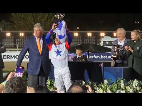 Gran Premio Ciudad de Bs As  G1 2023    Ganador, Girona Fever, 2do  Labrado,  últimos metros