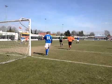 De Bataven 1 (zo) vs. RKHVV 1 (zo) 1-4-2013 14:58