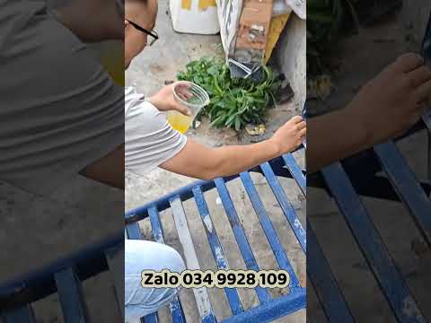 Hướng dẫn cách tẩy bỏ sơn khung sắt nhanh chóng