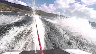 preview picture of video 'Wakeboarding en el lago de Coatepeque'