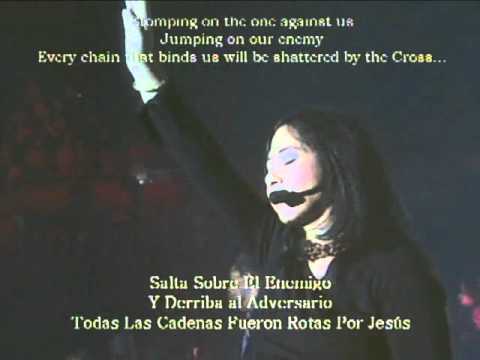 Claudia Lorelle- Gritos de Guerra.