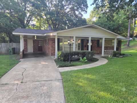 2 Living Rooms & Kitchens! property video