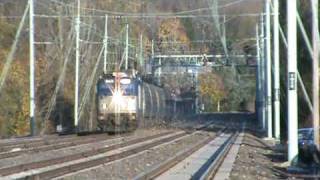 preview picture of video 'Amtrak Keystone Service at Narberth, PA'