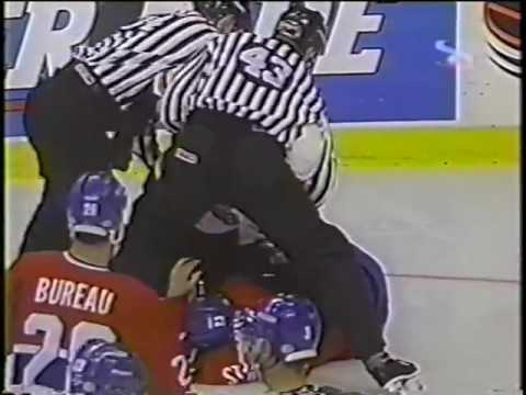 Peter Worrell vs Turner Stevenson