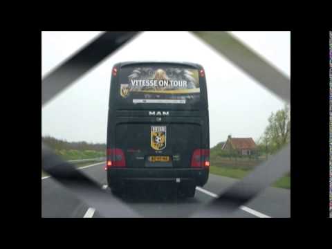 12-04-2014 Cambuur - Vitesse 4-3 Cambuur haalt Vitesse(bus) in