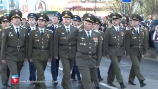 preview picture of video 'Парад Победы 2013. Проход войск и техники.'