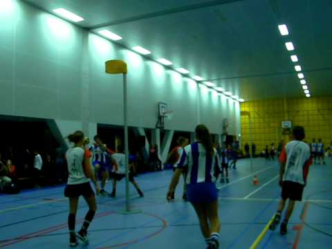 Jeugdchallenge Rotterdam 30 -12-11 KV Wageningen A1 005.MOV