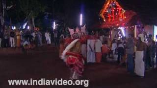 Theyyam- Thayyil Wayanattu Kulavan Temple