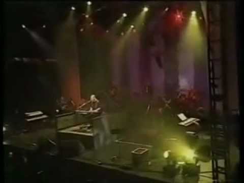 Vašo Patejdl - Voňavky dievčat /Sme tu! Tour 2002/