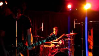 Sebadoh - "Dreams" (Live at Grog Shop on April 4, 2011)