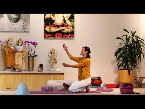 Mittelstufe Yin-Yoga - Class in English mit Kaivalya - 09:15 Uhr 02.07.2021