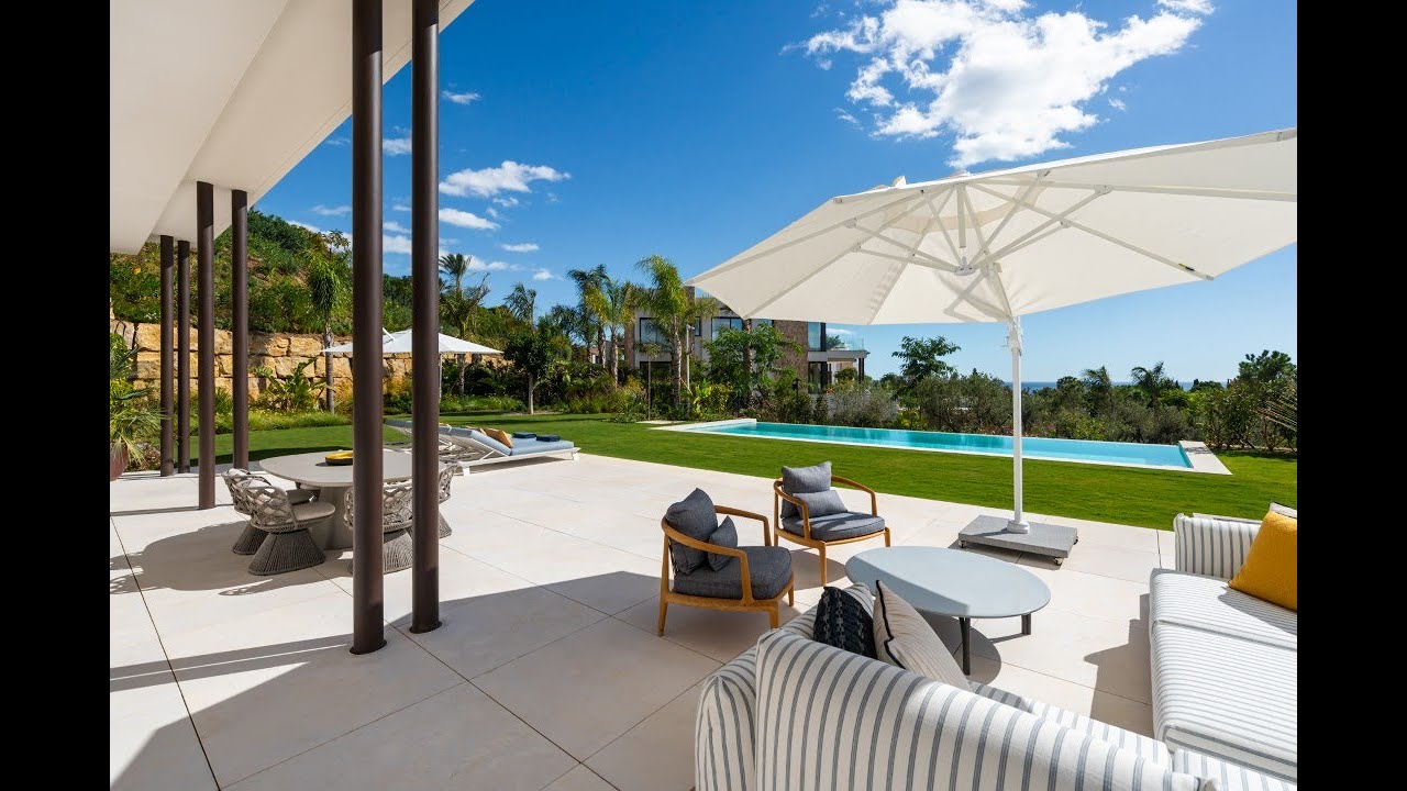 Villa en venta en Marbella Hill Club, Marbella Milla de Oro