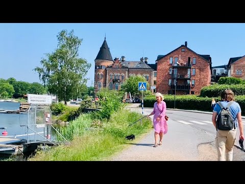 Stockholm Walks: Gustavsberg. Posh suburb with art and industry history